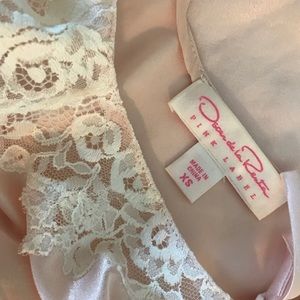 Oscar de la Renta sleepwear